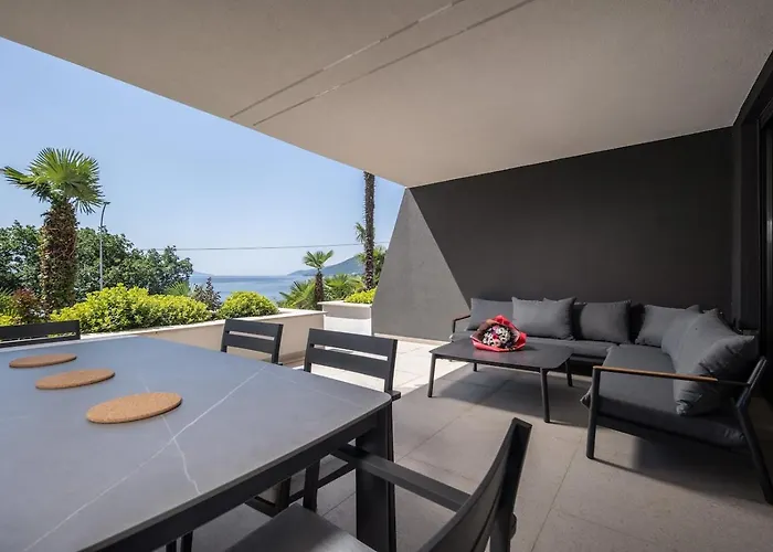 Plaza Delmar * 오파티아