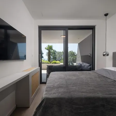 Plaza Delmar * Οπατία